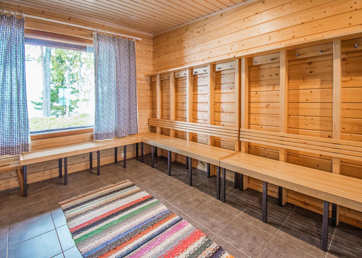 Отель Honkiniemi Эхтяри Экстерьер фото