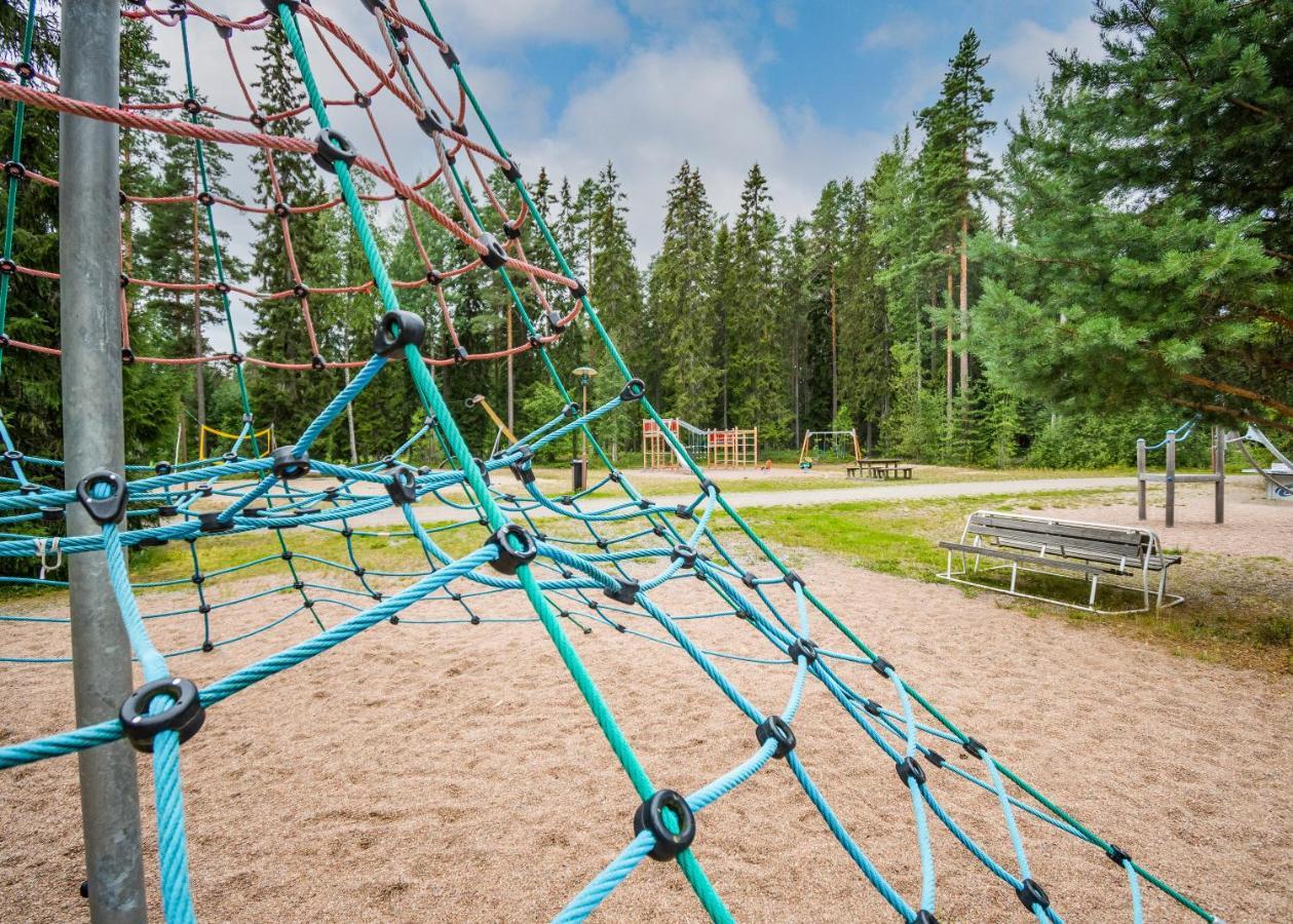 Отель Honkiniemi Эхтяри Экстерьер фото